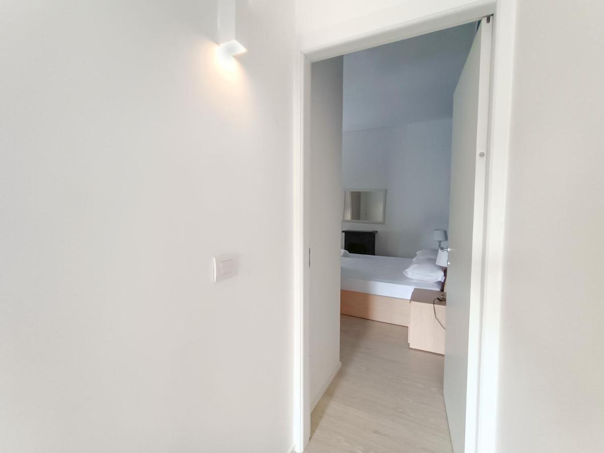 Joivy Elegant Flat For 6 With 2 Balconies Leilighet Milano Eksteriør bilde