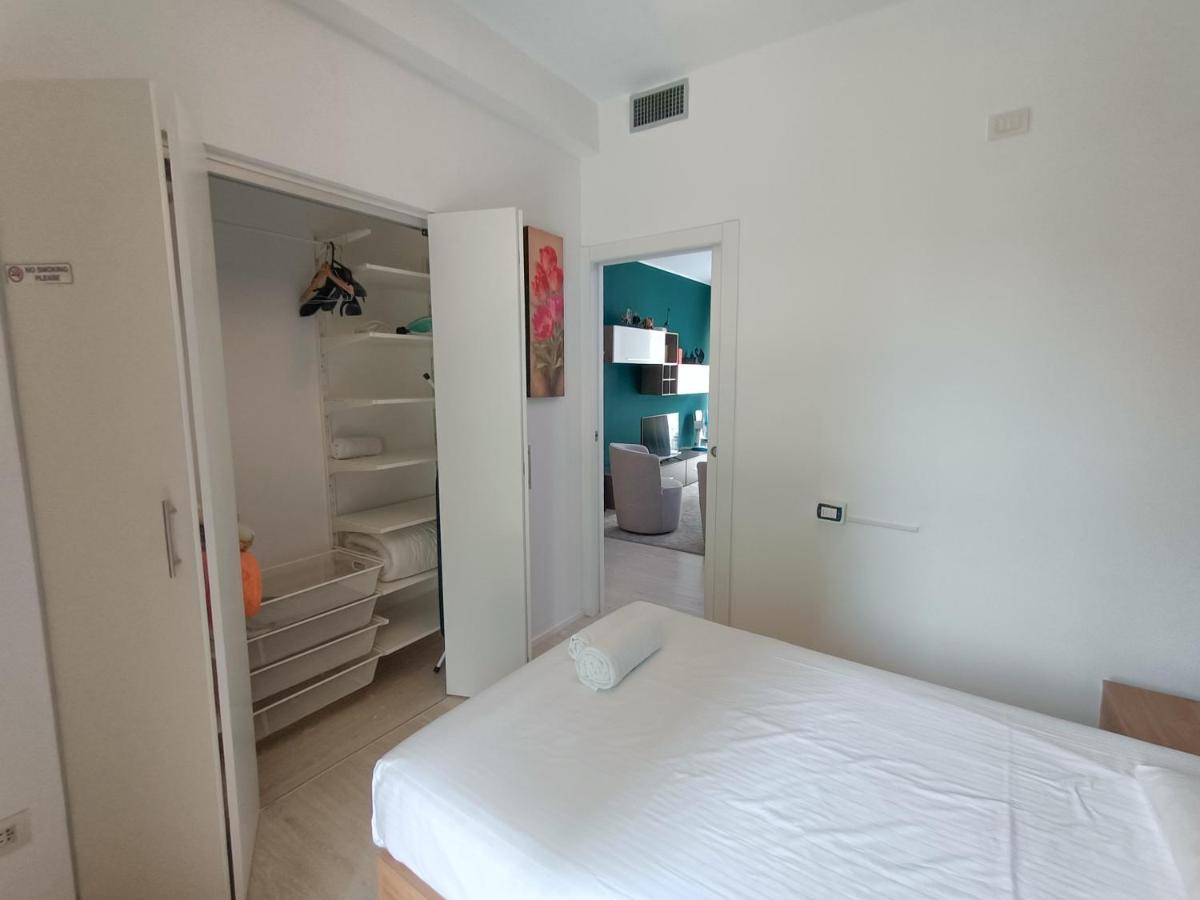 Joivy Elegant Flat For 6 With 2 Balconies Leilighet Milano Eksteriør bilde